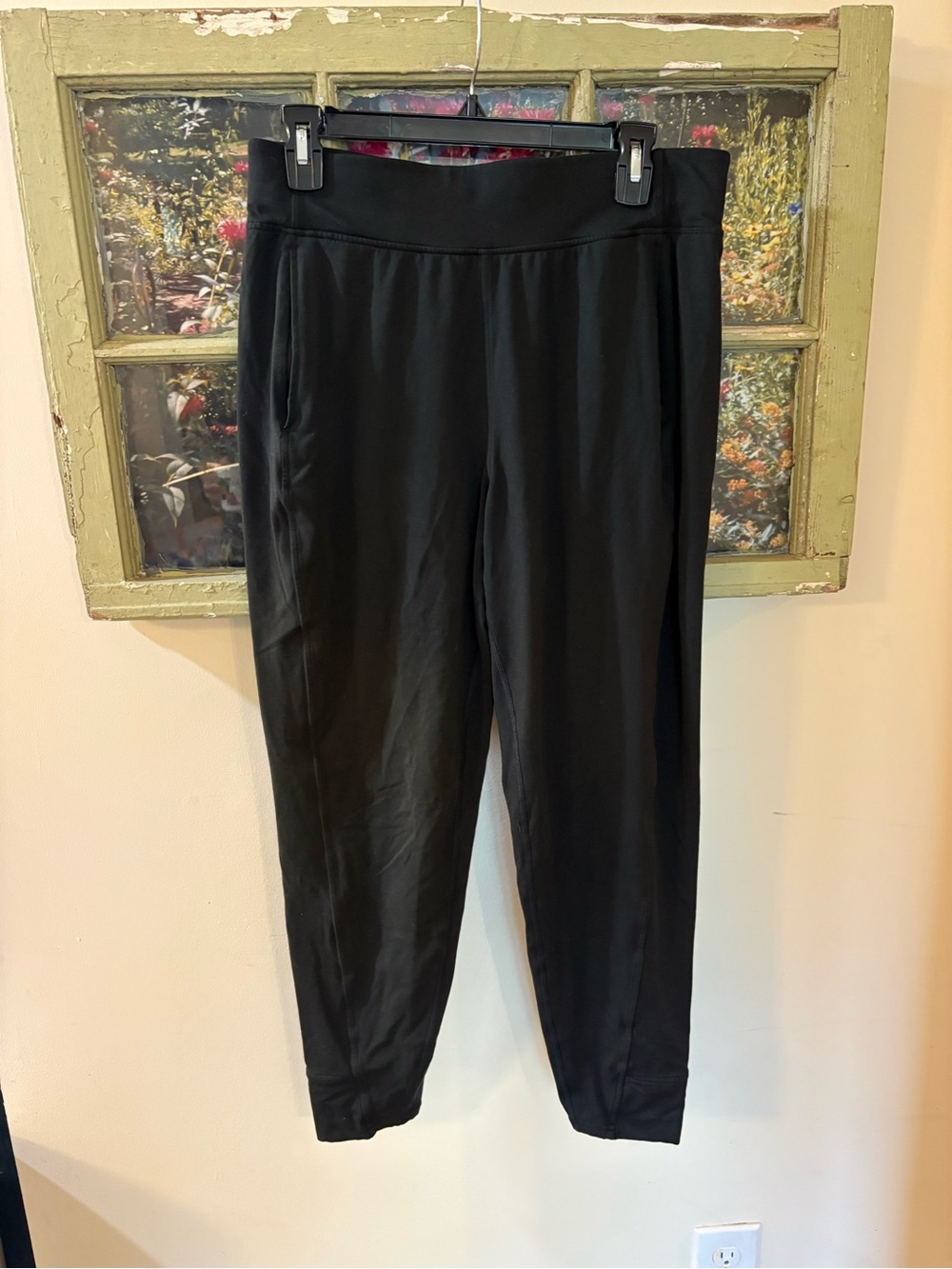 Lululemon Black Pants Sz 10